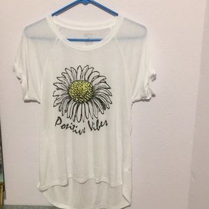 High low Positive Vibes Freeze Daisy tee